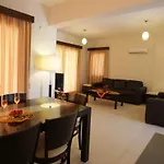 Bay Villa *