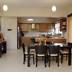 Villa Bay