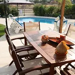 Bay * Pissouri