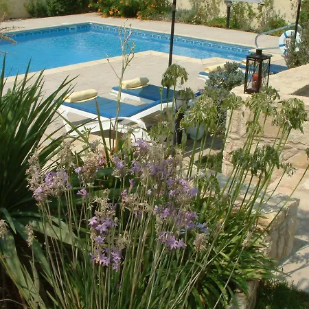 Bay Villa *