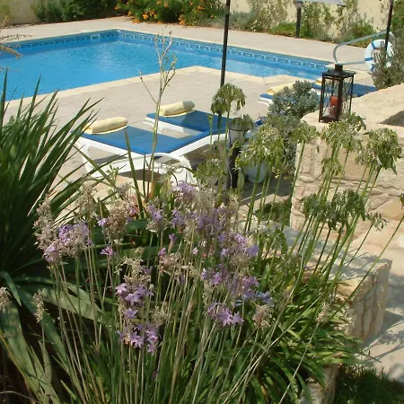 Bay Villa *