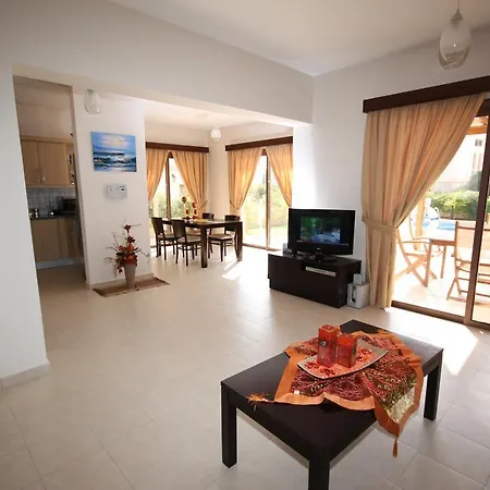 Villa Bay *